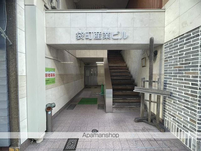 袋町産業ビルの玄関写真