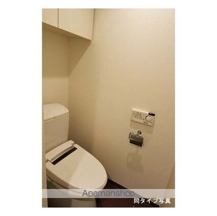 コンフォリア東池袋ＷＥＳＴ[1K/29.46m2]のトイレ