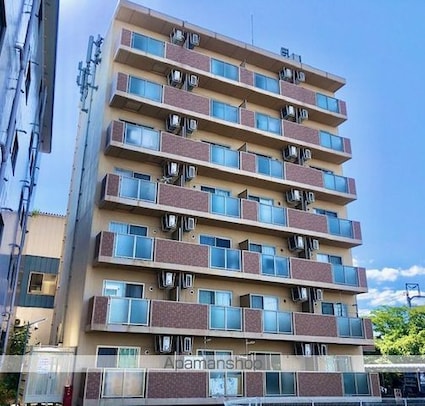 新風館[1R/29.99m2]の外観1