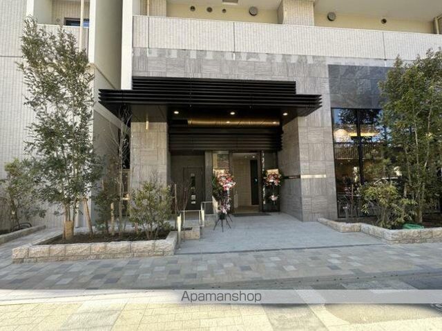 エクセレントシティ本厚木駅前の玄関写真