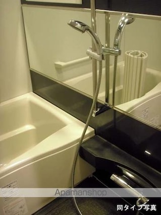 コンフォリア東池袋ＷＥＳＴ[1LDK/42.13m2]のバス