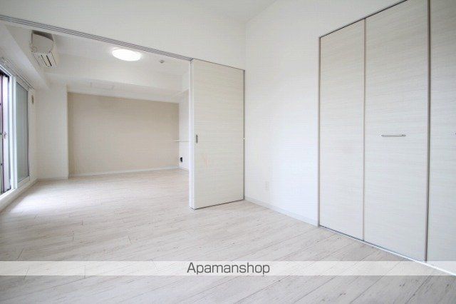 MODENA近代美術館の内装写真