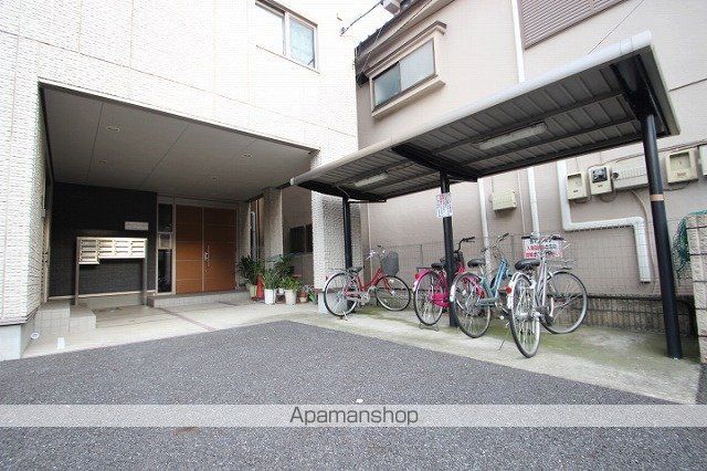 ラージフィールドのその他写真