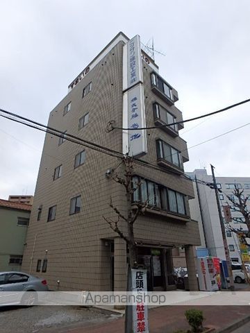 ニッサンビルの外観写真