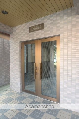 セレーネの玄関写真