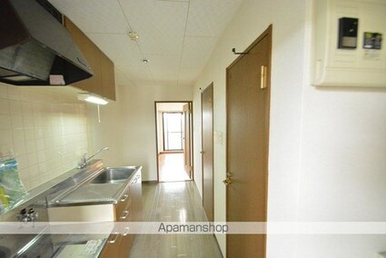 ファミーユ小松島[1K/27.13m2]の内装4