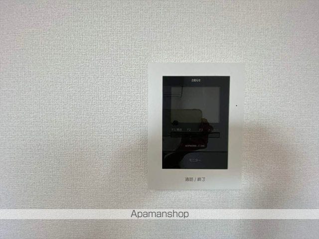 米子市 2階建 築4年の内装写真