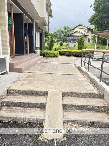 アルタイルの玄関写真