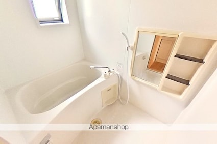 シャーメゾン中通　Ａ棟[3DK/55.08m2]のバス