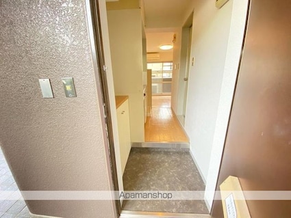 アーバンハイツ紫雲[1R/17.32m2]の玄関