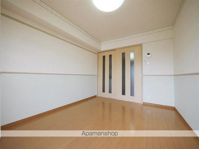 ケンジントンの森の内装写真