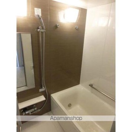 パークアクシス上野三丁目[2LDK/53.66m2]のバス