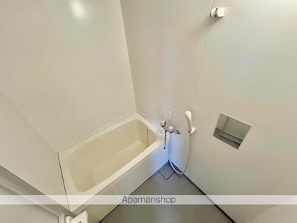 ウイングサンキャッスル[2LDK/54m2]のバス