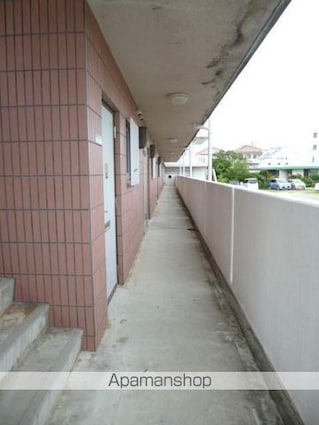 コーポあかみね[2LDK/51m2]の外観2