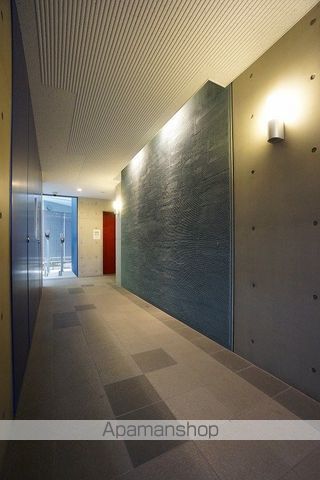 K AZURの内装写真