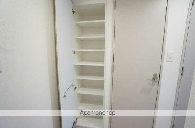 ALTERNA菊川IIの内装写真