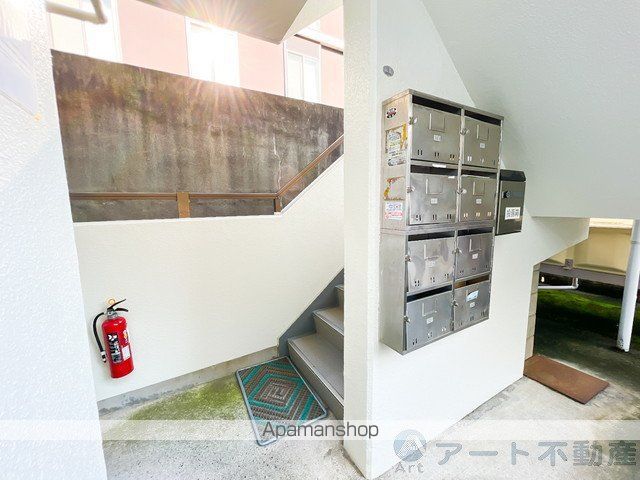 コーポ岡﨑の玄関写真