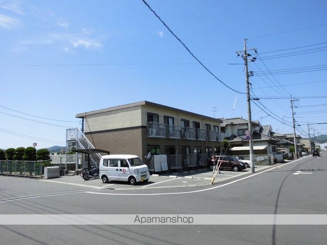 羽衣ハイツの外観写真