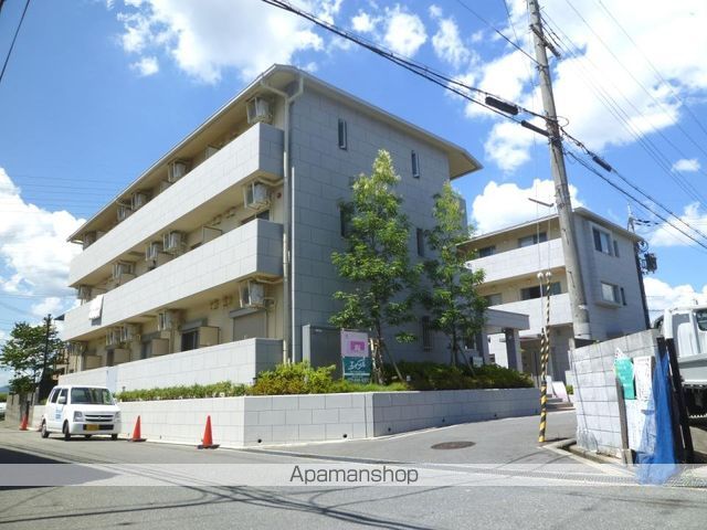 ヴァレーゼの外観写真