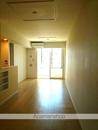 ヌーベル[1LDK/50.14m2]のリビング・居間