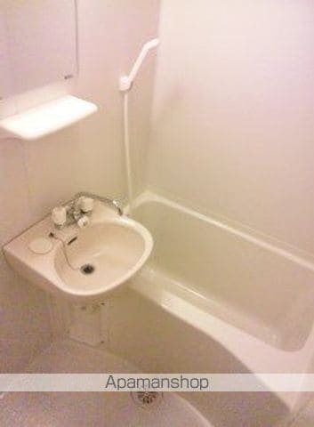 レオパレスポポーの内装写真