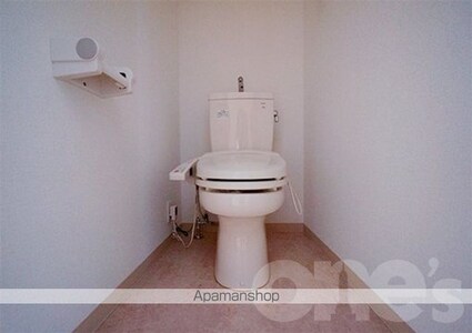 ＡＸＩＳ桜通内山[1K/23.94m2]のトイレ