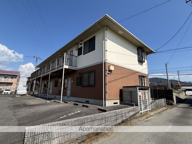 グランデュール横山 C棟の外観写真