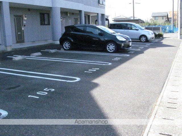 スプリング デザイアーのその他写真