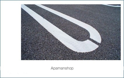 大阪府岸和田市加守町２丁目[1LDK/43.32m2]の駐車場1