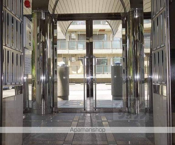 朝日プラザ鴨川の玄関写真