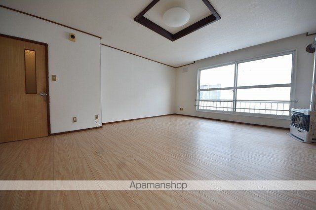 三和興産マンションの内装写真