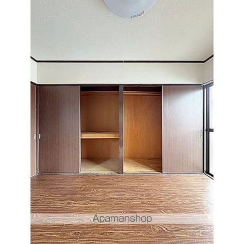 フィープル一社の内装写真