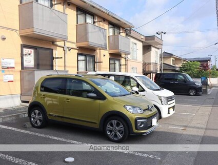 レグルス[1R/28m2]の駐車場1