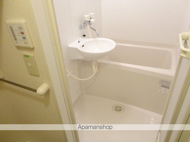 レオパレスかもじやの内装写真