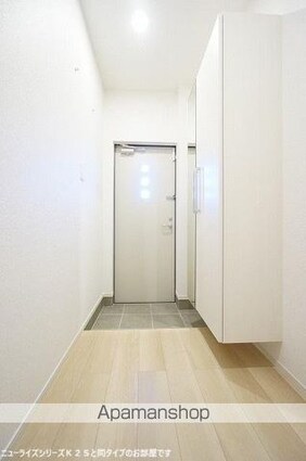 勅使町アパート（０２７０６８９０１）[1LDK/50.01m2]の玄関