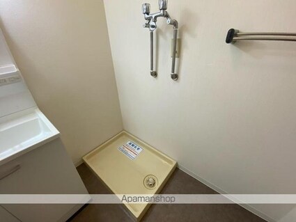 香川県高松市屋島西町[3LDK/62.19m2]の内装2