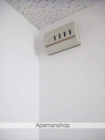 栄谷ハイツIの内装写真