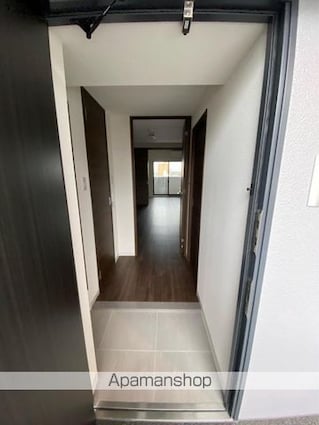 ＳーＲＥＳＩＤＥＮＣＥ中央町ａｌｅｃｔｒａ[1LDK/32.21m2]の玄関