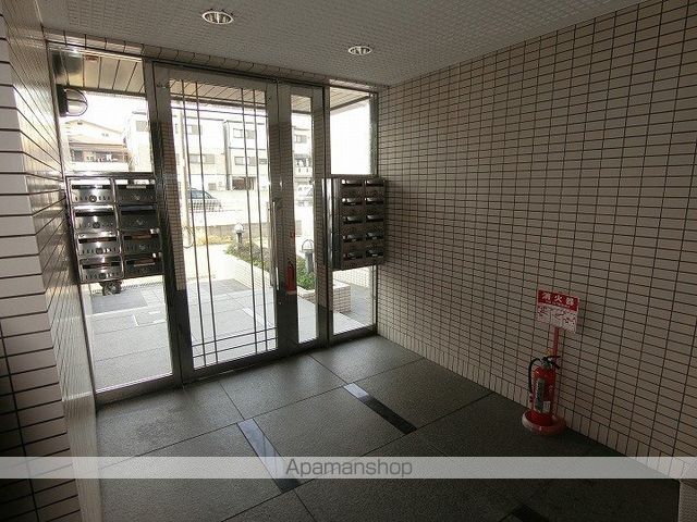 セントラル第2東園田の玄関写真