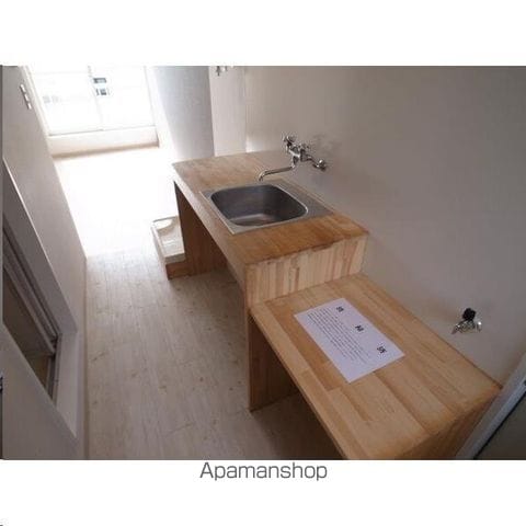 長屋アパートメントHACHIの内装写真