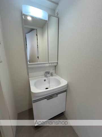 SOLメイクス新栄の内装写真