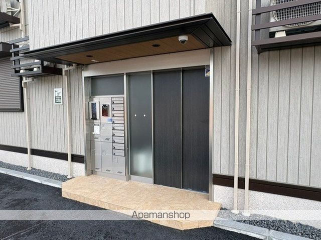 メゾンローズの玄関写真