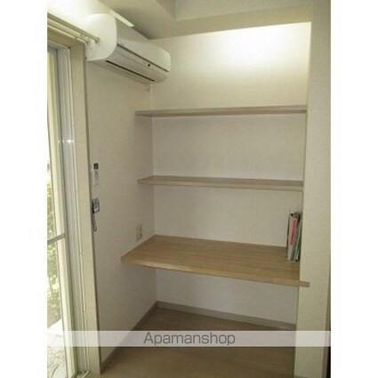 Ｖｉｖｅｒｅ　Ｓ[1R/25.33m2]の収納