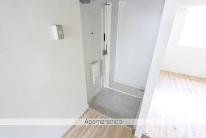 ビレッジハウス神辺第二１号棟[2K/33.09m2]の玄関