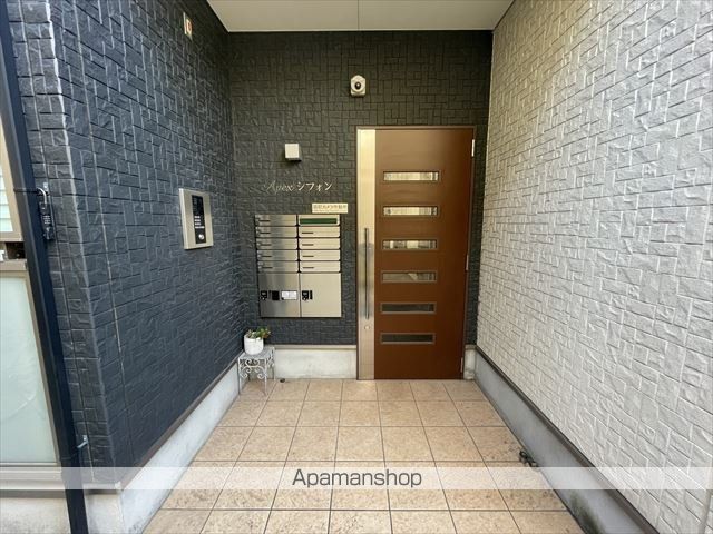 APEXシフォンの玄関写真