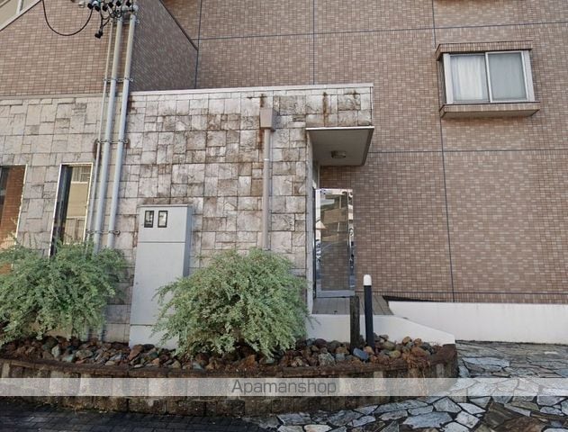 LIVEONの玄関写真