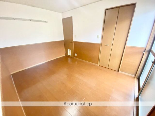 セレブリティ長吉 A棟の内装写真