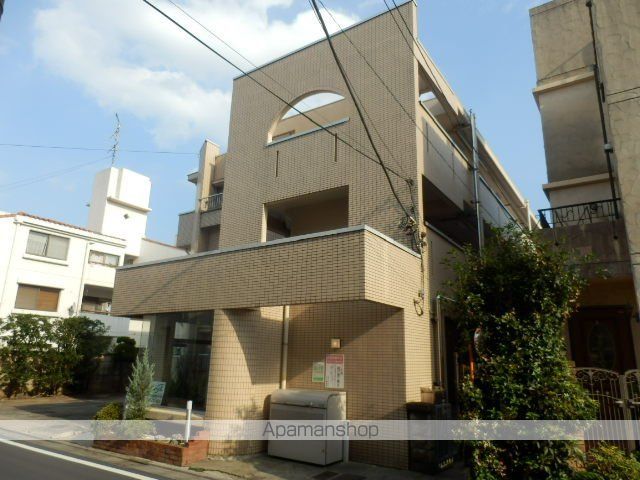 ローヤル国立マンションの外観写真