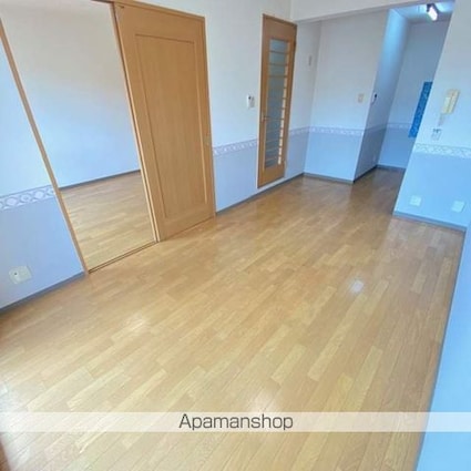 プチフルール千[1LDK/38.88m2]のリビング・居間