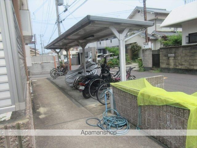 和歌山県和歌山市井辺[2LDK/54.01m2]の共用部2